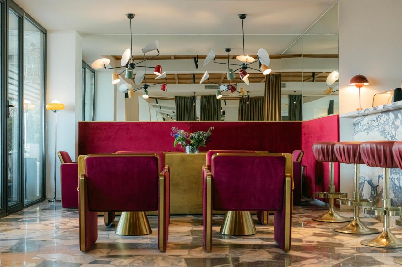 Castor & Pollux Hotel Tbilisi Buitenkant foto