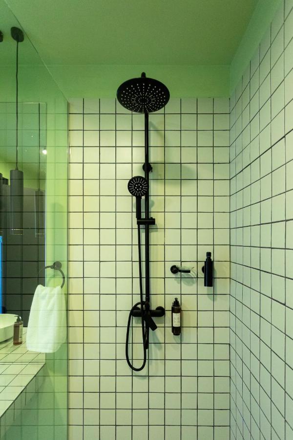 Castor & Pollux Hotel Tbilisi Buitenkant foto