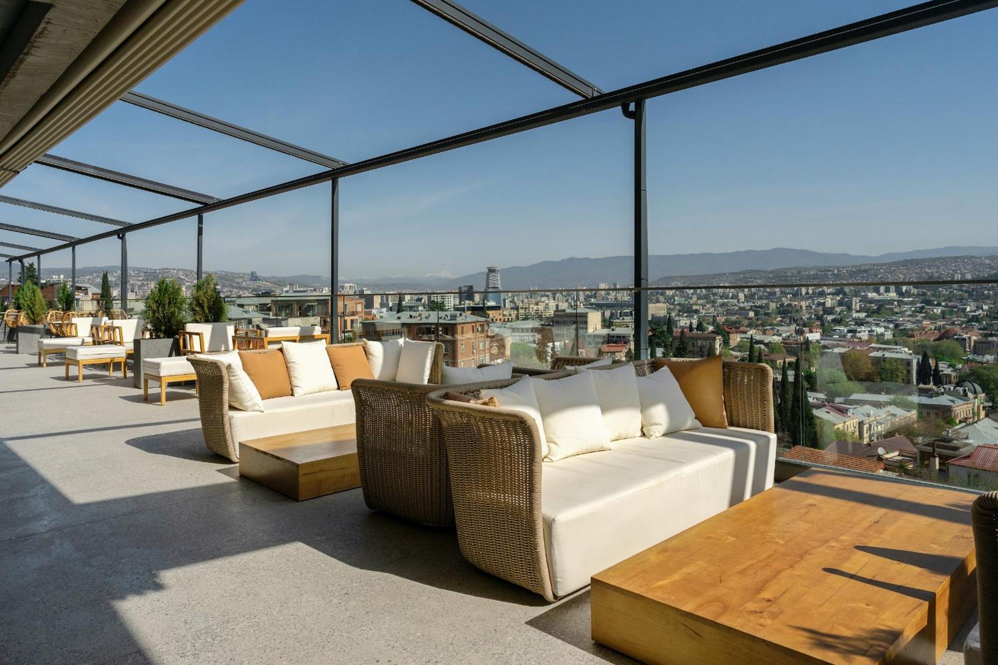 Castor & Pollux Hotel Tbilisi Buitenkant foto