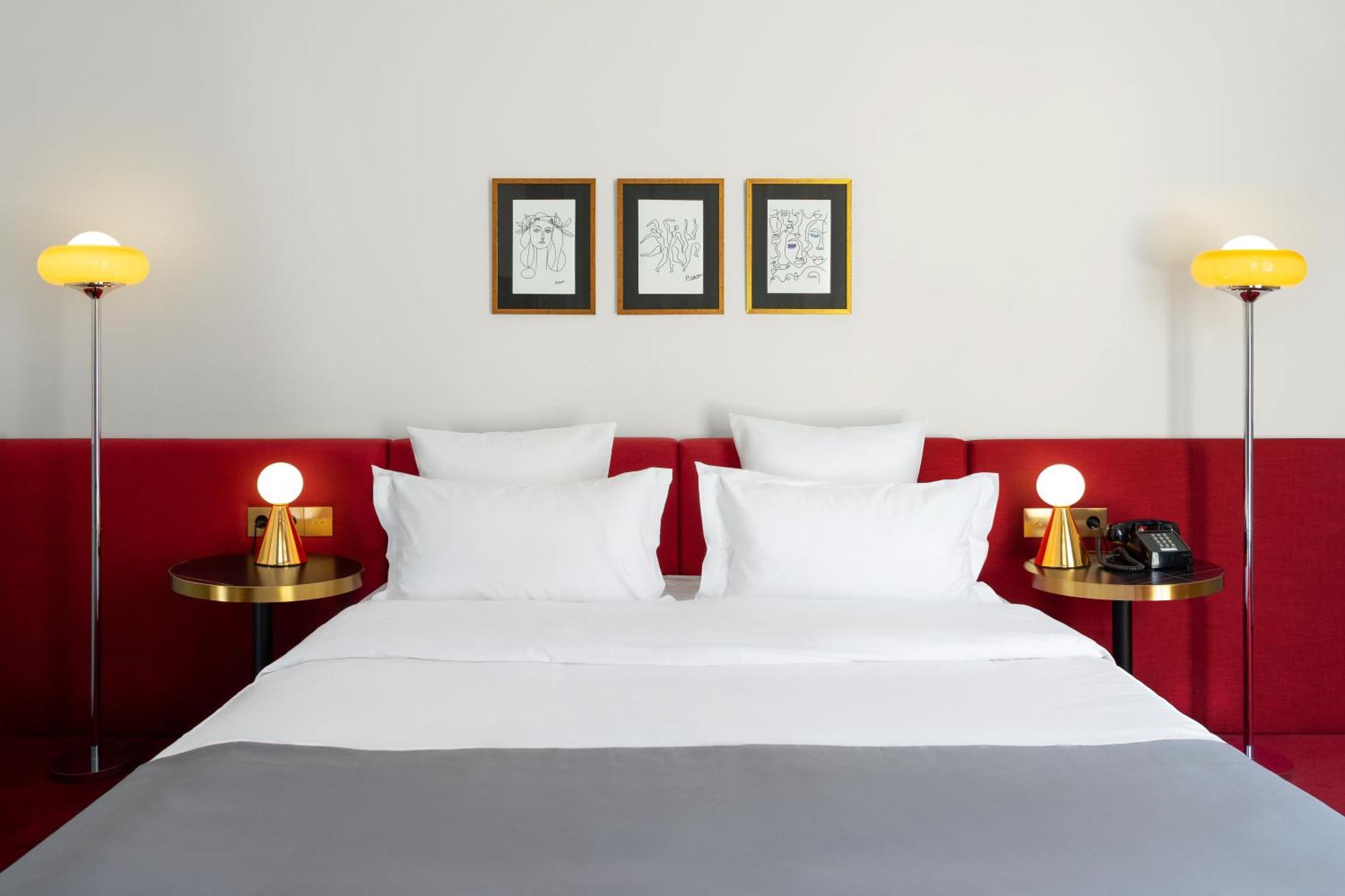 Castor & Pollux Hotel Tbilisi Buitenkant foto