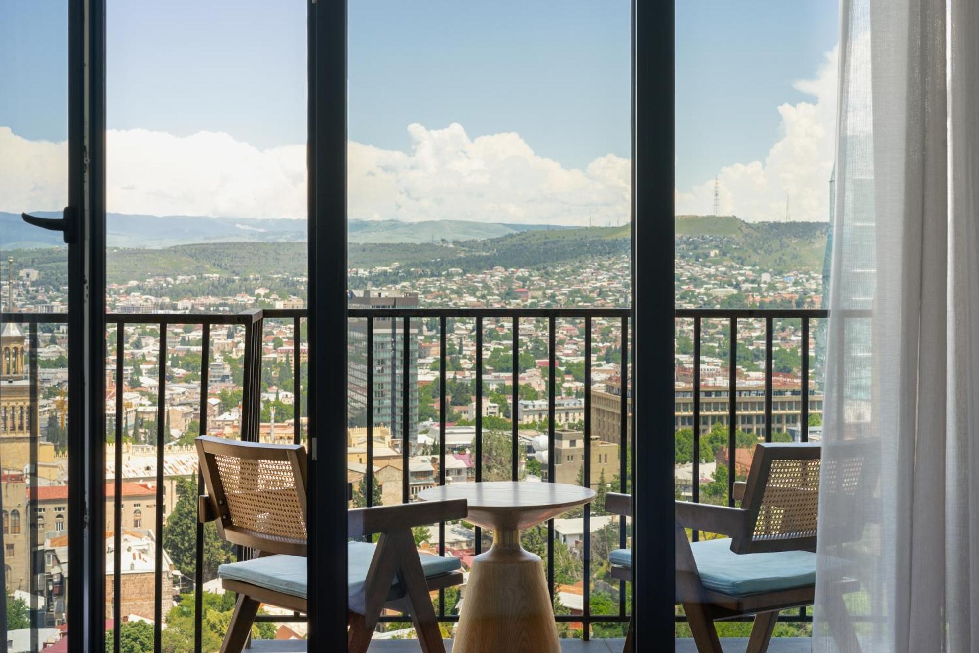 Castor & Pollux Hotel Tbilisi Buitenkant foto