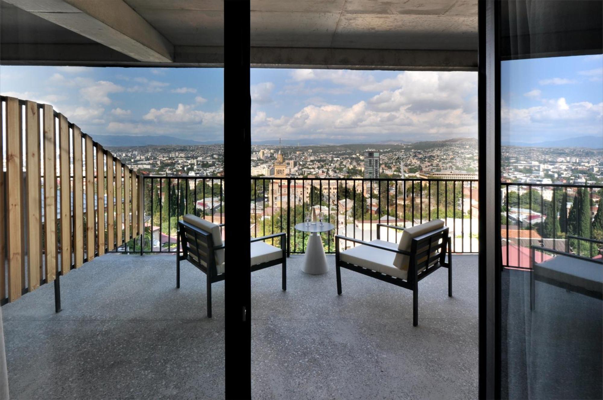 Castor & Pollux Hotel Tbilisi Buitenkant foto