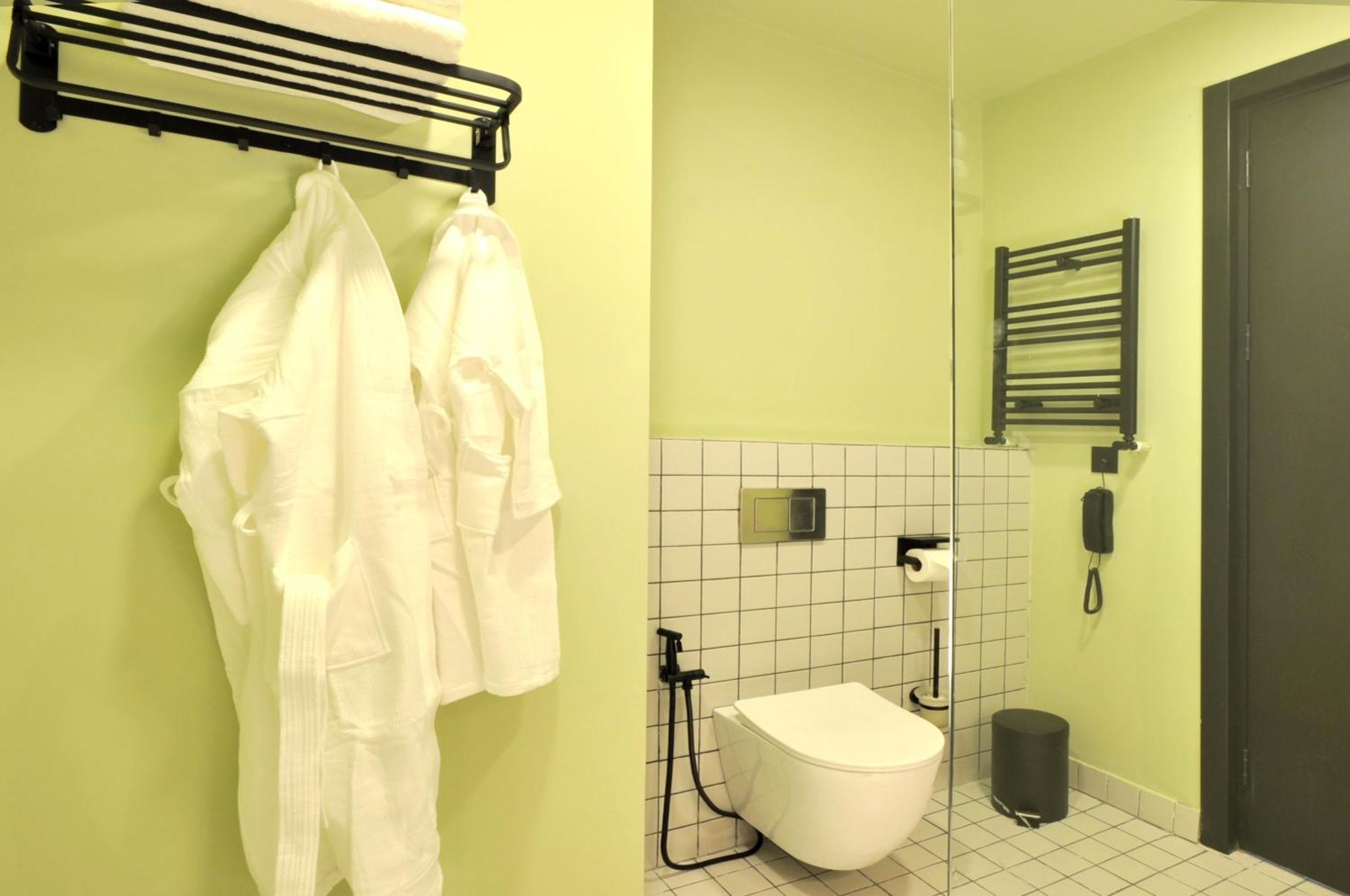 Castor & Pollux Hotel Tbilisi Buitenkant foto