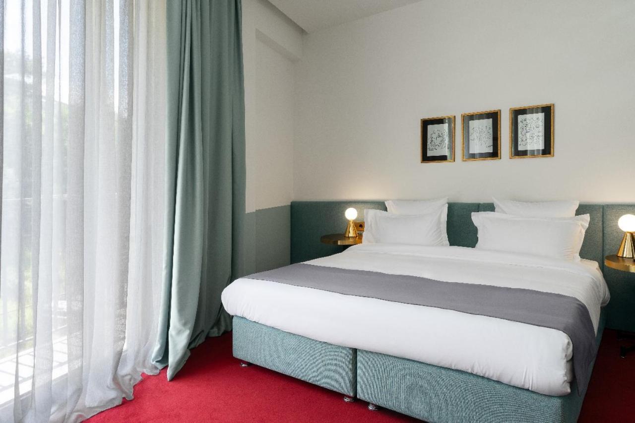 Castor & Pollux Hotel Tbilisi Buitenkant foto